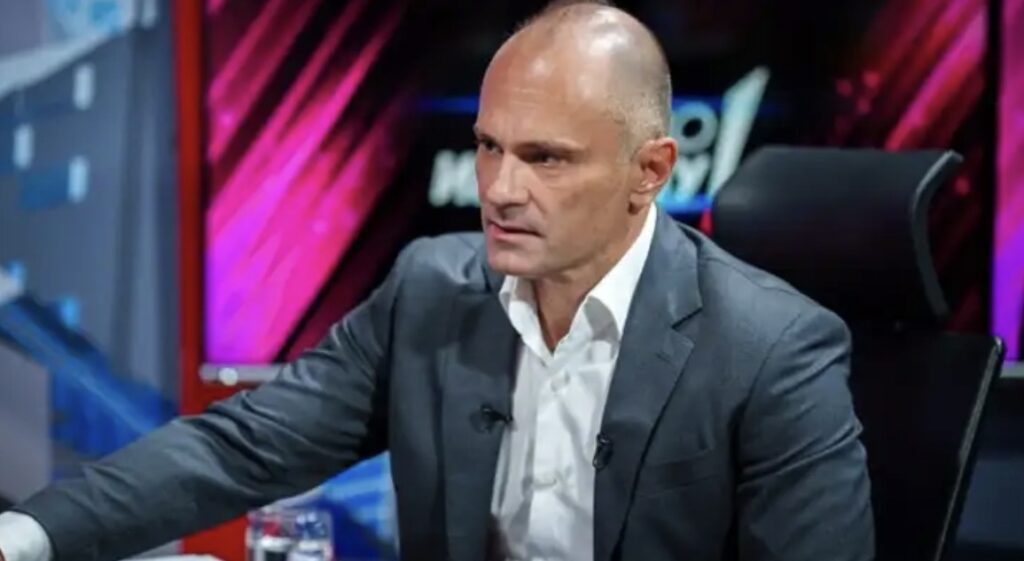 Filipçe: Për Fondin Pensional PIOM-in këtë vit do të nevojiten 1 miliard euro nga buxheti 3 filipce per fondin pensional piom in kete vit do te nevojiten 1 miliard euro nga buxheti 6aae441c0eea5