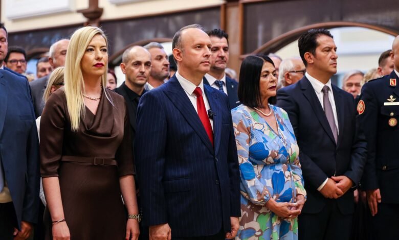 gashi ne kuvendin republikan kremtuam 8 shtatorin diten e pavaresise 6a9ec521cd3c4