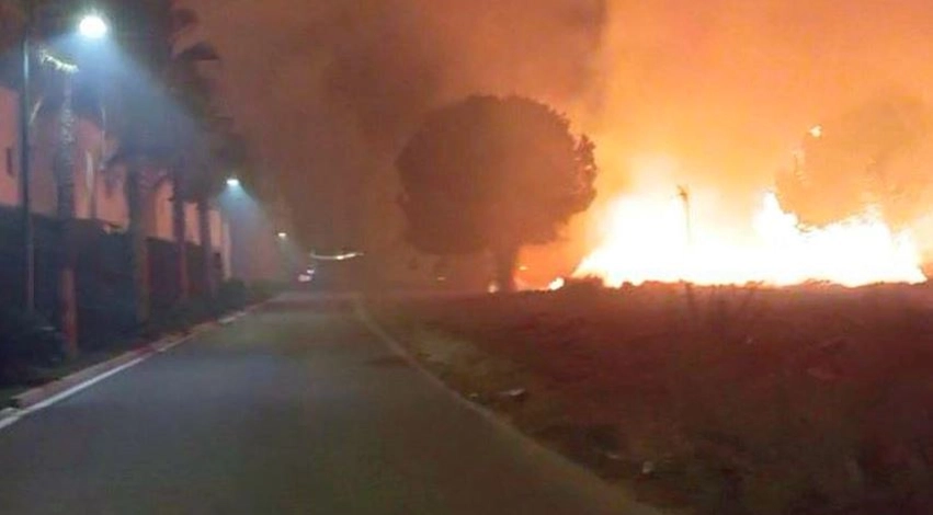 gjiri i lalezit nen kercenimin e flakeve zjarr prane vilave dhe hoteleve 6ab2f8568ad97