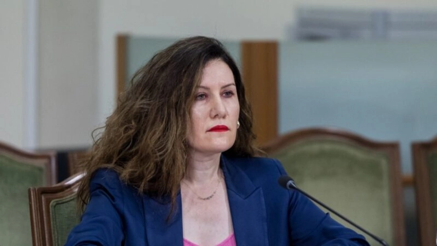 GJKKO lë në fuqi arrestin shtëpiak ndaj Vlora Hysenit, ndalohet publikimi i vendimit deri në përfundimin e hetimeve 2 gjkko le ne fuqi arrestin shtepiak ndaj vlora hysenit ndalohet publikimi i vendimit deri ne perfundimin e hetimeve 6ab52ad52467d