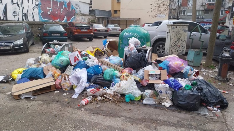 Gjorgjievski: “Shpërblime për qytetarët që raportojnë hedhjen e paligjshme të mbeturinave” 3 gjorgjievski shperblime per qytetaret qe raportojne hedhjen e paligjshme te mbeturinave 6aad7f330f8e6