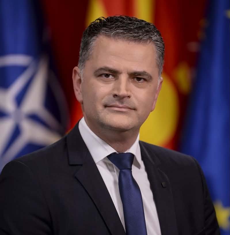hasani shperthen ndaj vlen it po e mbroni stoilkoviqin po heshtni per deputetet shqiptare 6ab3fa8dd2588