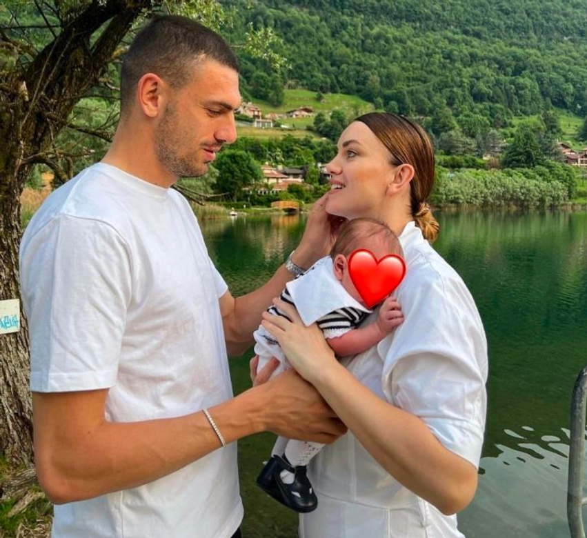 heidi lushtaku heq mbiemrin e burrit nga rrjetet duke ngritur dilema 6a9d54dfde822