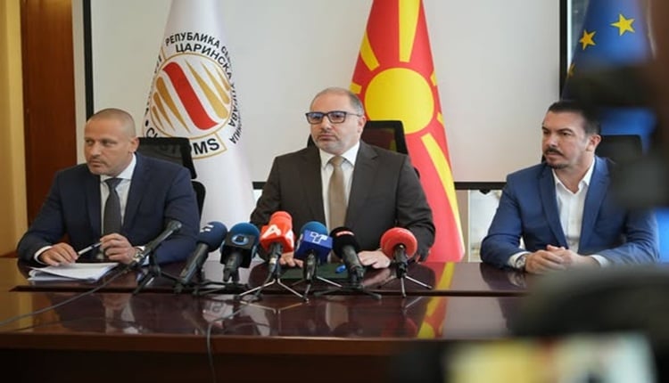 Kamionët hynin plot, dilnin bosh – zbulohet skema milionëshe e kontrabandës në Maqedoni 3 kamionet hynin plot dilnin bosh zbulohet skema milioneshe e kontrabandes ne maqedoni 6ab52feee3716