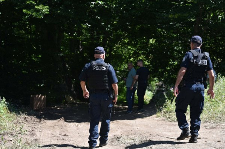konfirmimi i identitetit te tre te zhdukurve haxhiu ata ishin pjese e grupit te intelektualeve 6aaeaef41fcdd