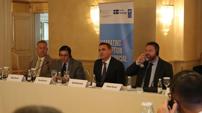 Kryeprokurori Gashi: Pasuria e paligjshme duhet të konfiskohet dhe t’u kthehet shtetit e të dëmtuarve 2 kryeprokurori gashi pasuria e paligjshme duhet te konfiskohet dhe tu kthehet shtetit e te demtuarve 6a99b3162430c