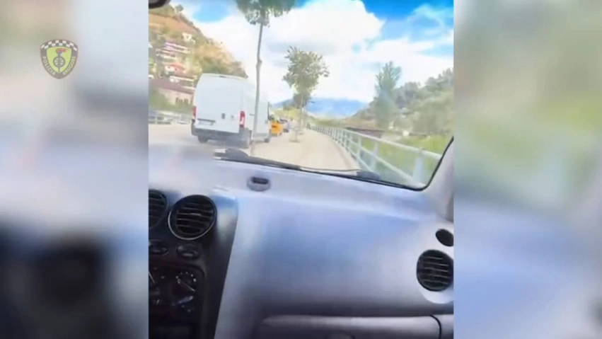 levizi me makine ne trotuar dhe e publikoi videon ne tiktok ndeshkohet me 60 mije leke gjobe 6abb6def65813