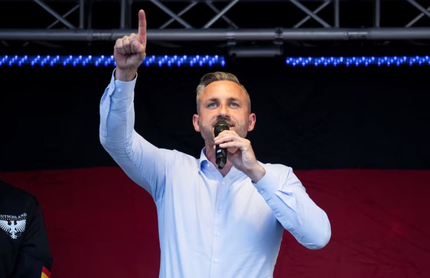 “Njeriu më i rrezikshëm i Gjermanisë!”- Analiza e Reuters: Kush është Ulrich Siegmund, kandidati i AfD-së që synon drejtimin e Saksoni-Anhalt? 1 njeriu me i rrezikshem i gjermanise analiza e reuters kush eshte ulrich siegmund kandidati i afd se qe synon drejtimin e saksoni anhalt 6a9de0b1b5511