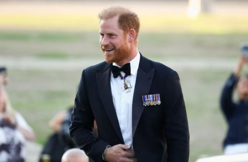 Princi Harry bën paraqitjen e parë publike pas kthimit në Britani: Bëra mirë që u riktheva në tokën britanike 3 princi harry ben paraqitjen e pare publike pas kthimit ne britani bera mire qe u riktheva ne token britanike 6aad5e5090026