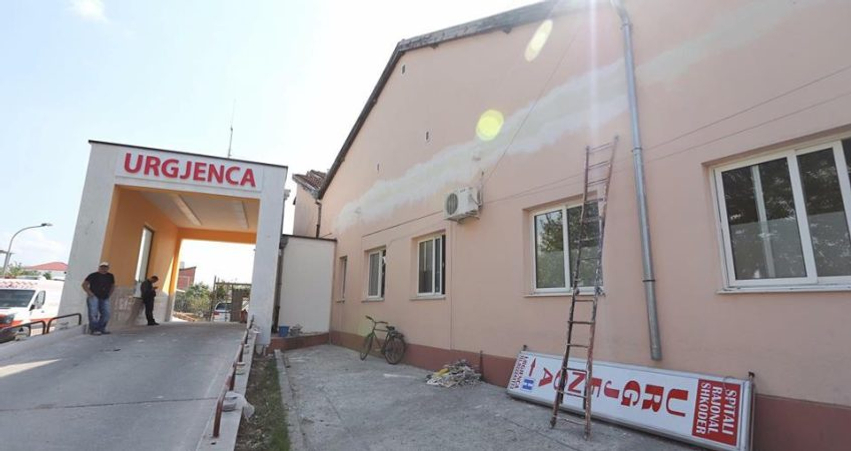 Procedohen dy mjekë neurologë pas vdekjes së një 40-vjeçari, dyshohen për mjekim të pakujdesshëm 2 procedohen dy mjeke neurologe pas vdekjes se nje 40 vjecari dyshohen per mjekim te pakujdesshem 6ab8e710672ba
