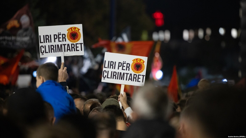 pse sflitet per viktimat e krimeve te luftes 6ab9ffd60ccfc
