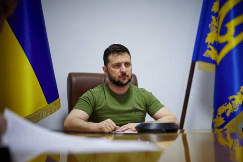 “Rusët janë thjesht të përbuzshëm”/ Zelensky për sulmet e Moskës: Përpjekje të turpshme për të prishur nisjen e vitit shkollor në Ukrainë 3 ruset jane thjesht te perbuzshem zelensky per sulmet e moskes perpjekje te turpshme per te prishur nisjen e vitit shkollor ne ukraine 6a96f4d0977f1