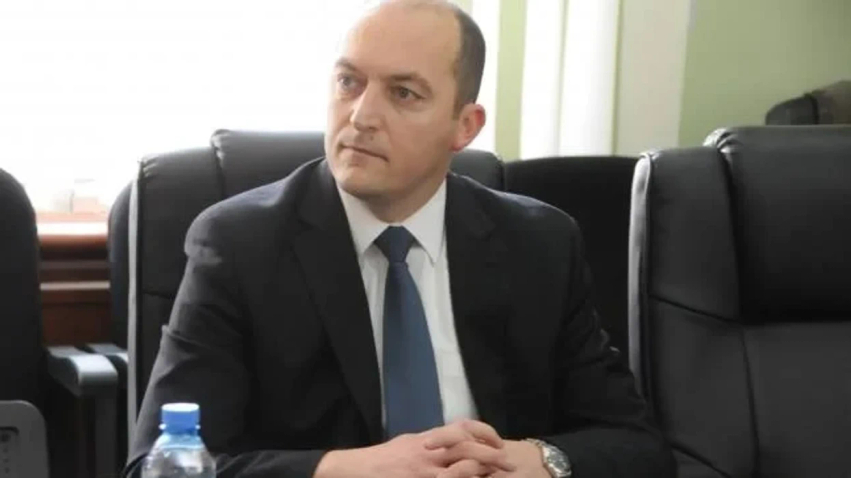 vatra per bekim sejdiun figure me integritet qe mund ti sherbeje stabilitetit te kosoves 6a9edcf3cfdca