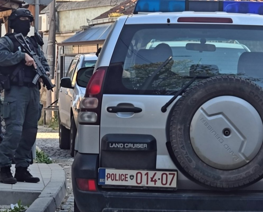 Zgjerohen hetimet për keqpërdorimet në BKS, 69 të pandehur dhe mbi 1.2 milion euro dëm i dyshuar 1 zgjerohen hetimet per keqperdorimet ne bks 69 te pandehur dhe mbi 1 2 milion euro dem i dyshuar 6a96d7dd3a9fb