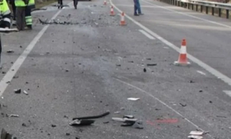 aksident fatal ne maqedonine e veriut nderron jete 58 vjecari shoferi 19 vjecar ishte i dehur 6ade0d29628f4