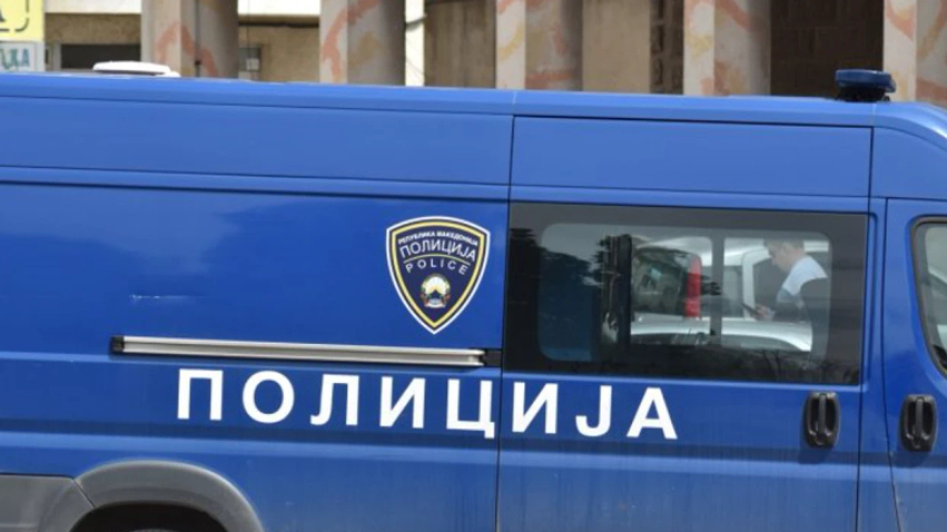 Aksion i policisë në disa qytete, 13 të privuar nga liria për drogë 3 aksion i policise ne disa qytete 13 te privuar nga liria per droge 6ae63040aebb0