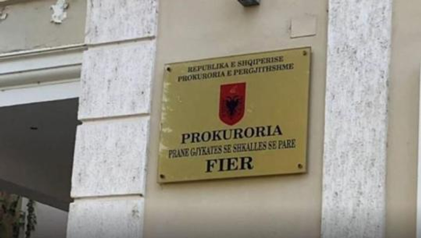 akuzohet se vrau te atin me lak teli ne patos mbyllen hetimet per vajzen ne gjyq edhe nena per fshehjen e krimit 6adc67fc34f3f