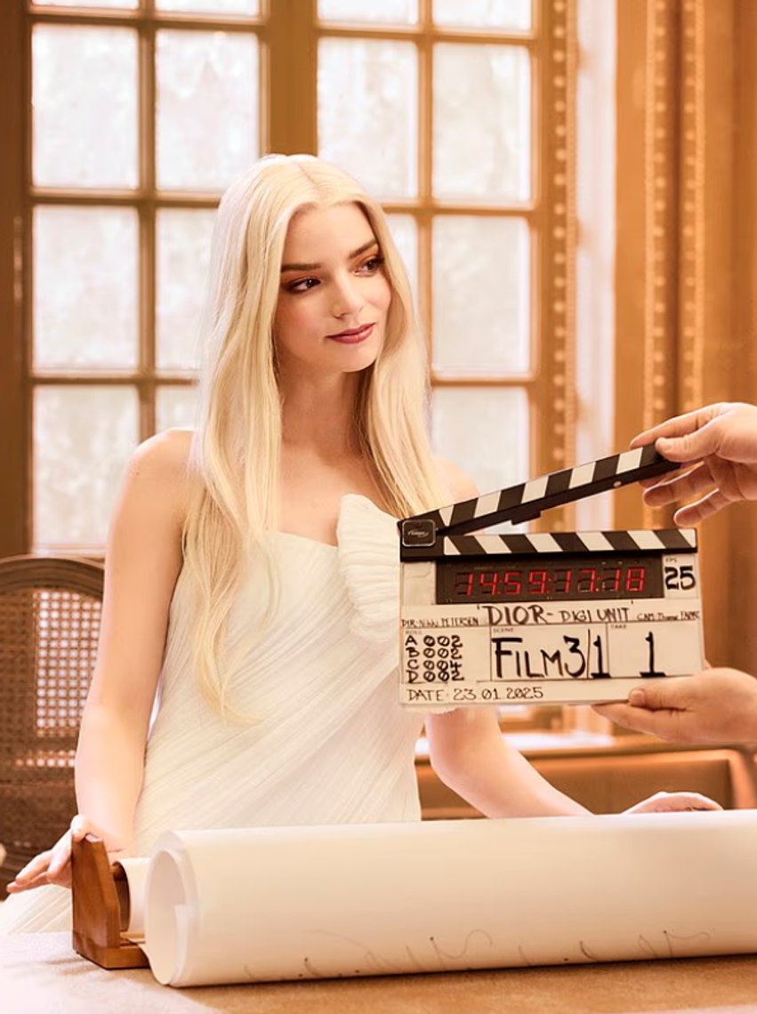 anya taylor joy ne qender te vemendjes paraqitja e saj elegante merr gjithe shkelqimin 6acdc7fb9c429