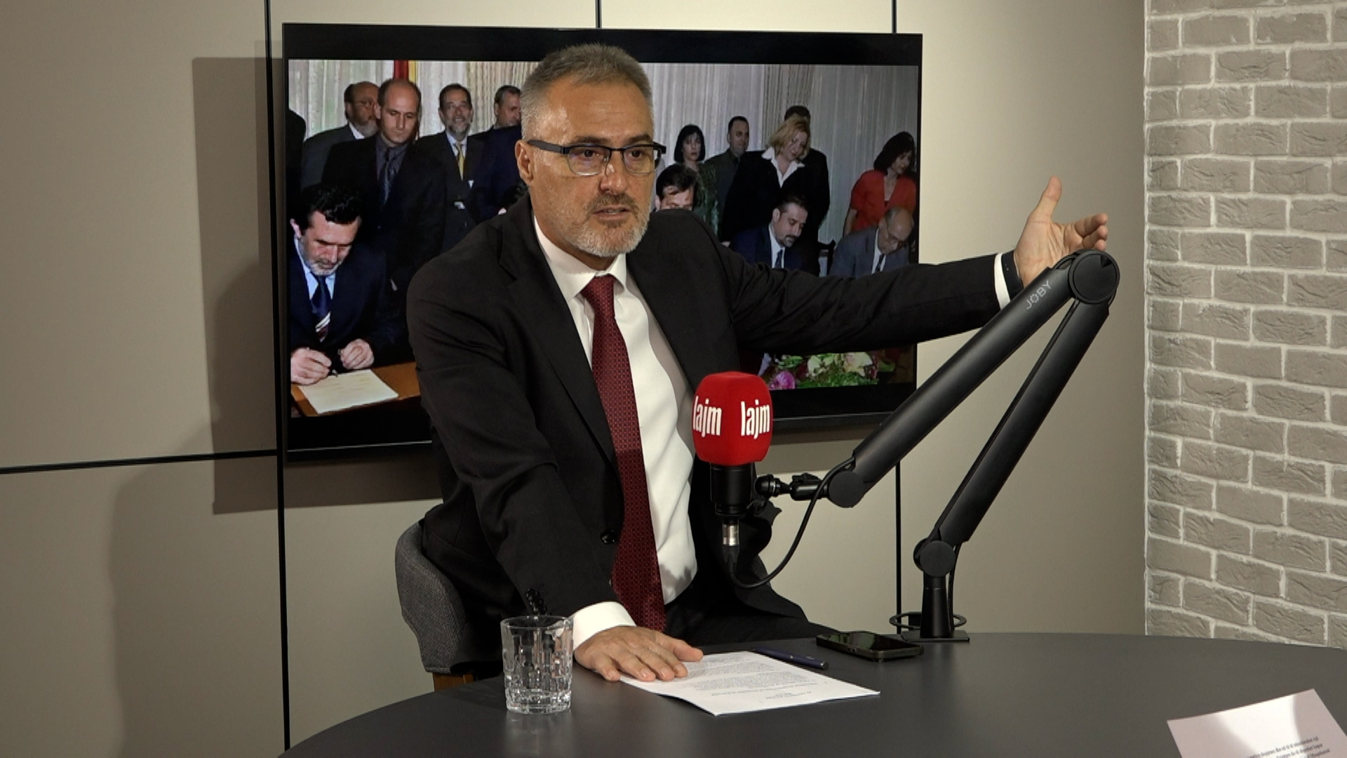 aziri nese shqiptareve u mohohet legjitimiteti atehere ckuptim ka vota e tyre 6ac7dd56abc17