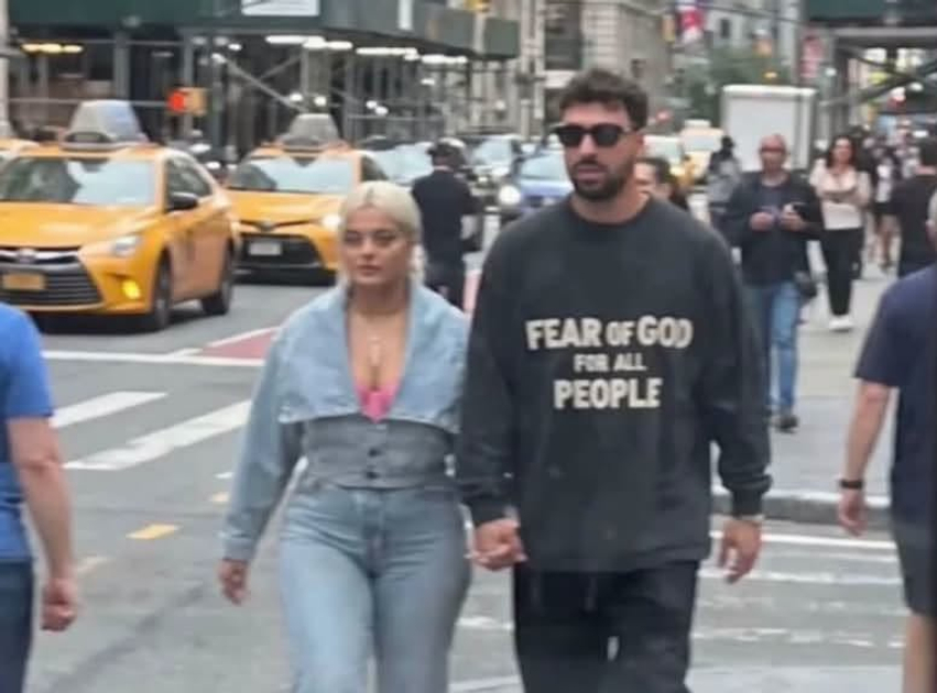 bebe rexha dhe ledri vula dore per dore ne shba 6ace70f5e93ea