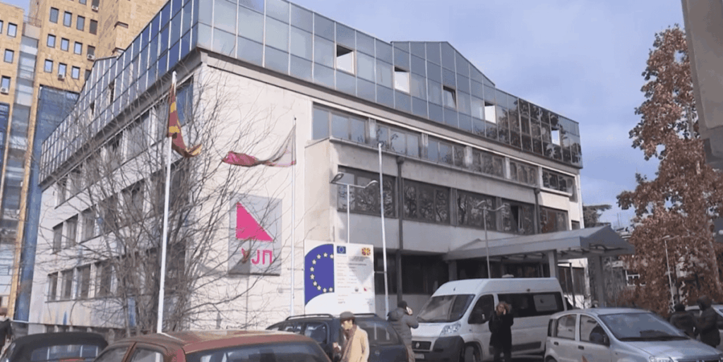 drejtoria e te ardhurave publike nis kontrollet per te hyrat nga jashte gjate vitit 2021 6adc9f57c7e86