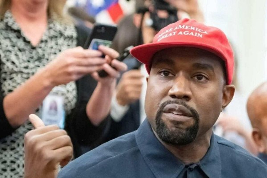 kanye west anulon koncertin ne rusi 6abe829e87bf2