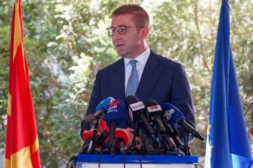Mickoski kundër shkurtimit të festave: Të respektohen të drejtat e fituara të punëtorëve 1 mickoski kunder shkurtimit te festave te respektohen te drejtat e fituara te punetoreve 6ac4e5cecb448