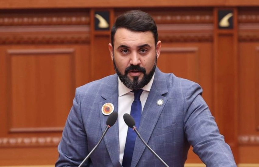 neser proteste para kuvendit kellici ti tregojme rames se bashkite nuk jane prona e tij private 6ac5513a63e69