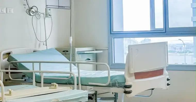 nuk ka vende te lira ne kliniken e neurologjise nga goditjet ne tru po preken edhe paciente me te rinj 6adf98347a3a9