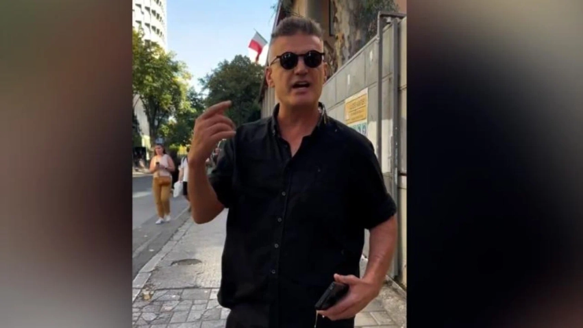 policia e shtetit reagon pas sulmit me veze ndaj gazetarit bledi mane nga protestuesit 6ac4fcd697e4f