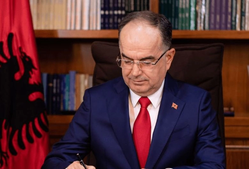 Protestat në Tiranë, Begaj zhvillon seri takimesh me ambasadorët e SHBA-së, BE-së e Gjermanisë dhe dy ish-presidentët 3 protestat ne tirane begaj zhvillon seri takimesh me ambasadoret e shba se be se e gjermanise dhe dy ish presidentet 6ad7cabbba859
