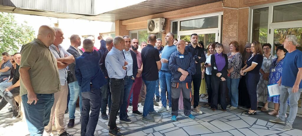 proteste ne gjykaten e kumanoves 75 punonjes kunder kryetares keshilli gjyqesor hap rrugen per hetimin e ankesave 6ac7a4fd64c5f