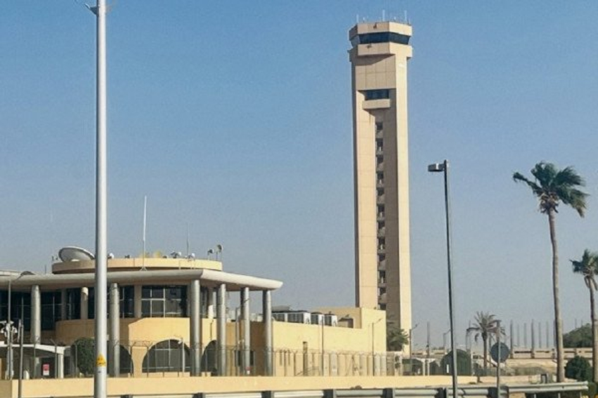 Sulm i ri në aeroportin e Riadit 1 sulm i ri ne aeroportin e riadit 6acbb0d13f8d7