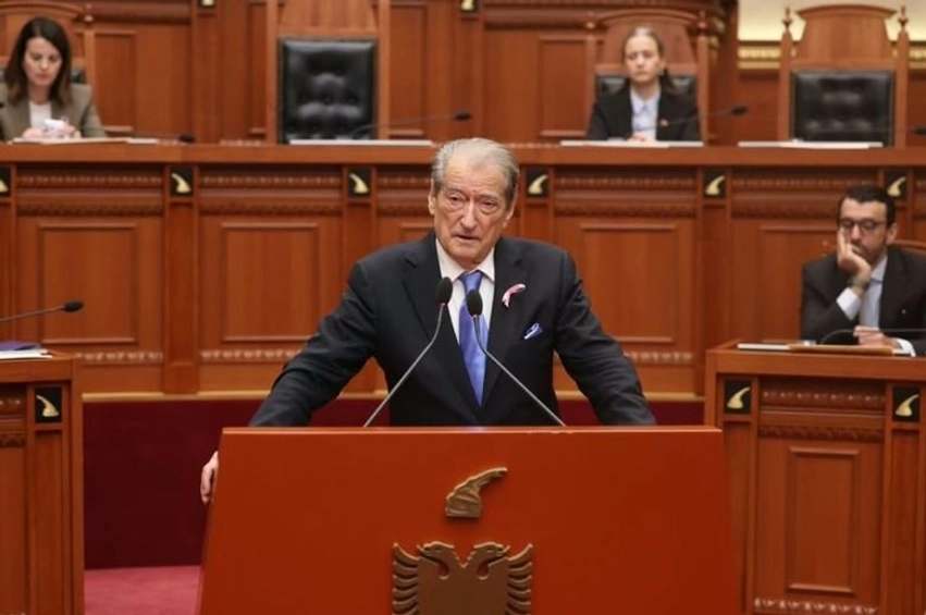 territorialja berisha replikon me deputetin e ps brenda tre diteve u shnderrove ne eunuk 6ac8105349980