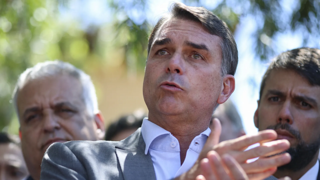 trump ia hap dyert familjes bolsonaro pajisen me viza amerikane 6ae13d803090e