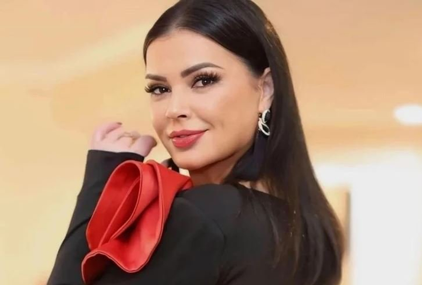 Videot intime në rrjet, reagon për herë të parë Eli Fara 3 videot intime ne rrjet reagon per here te pare eli fara 6ac0ed5c05cc3